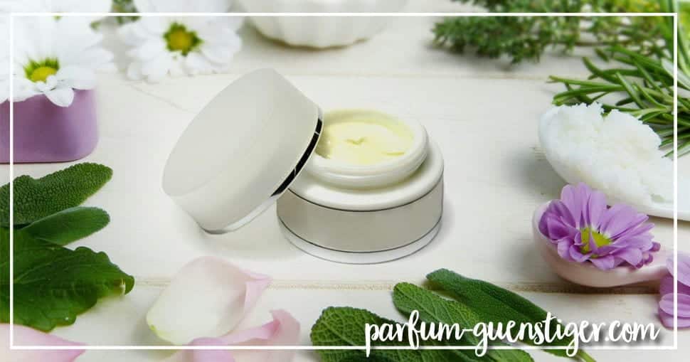 Parfum auftragen